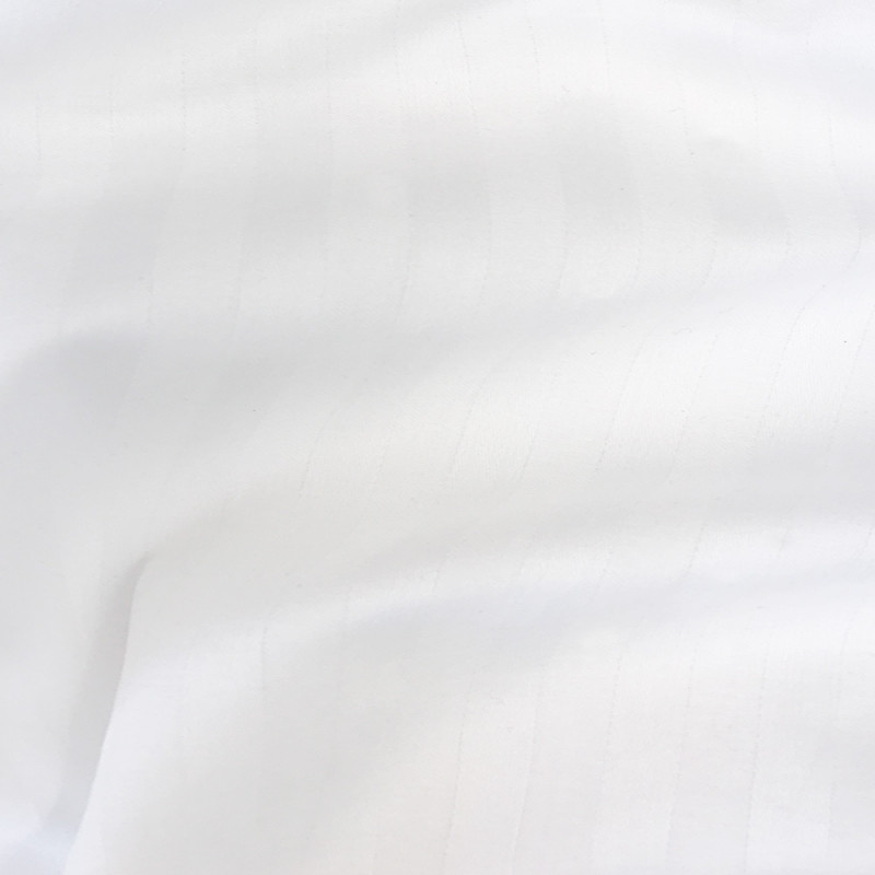 Stripe bred rand vit